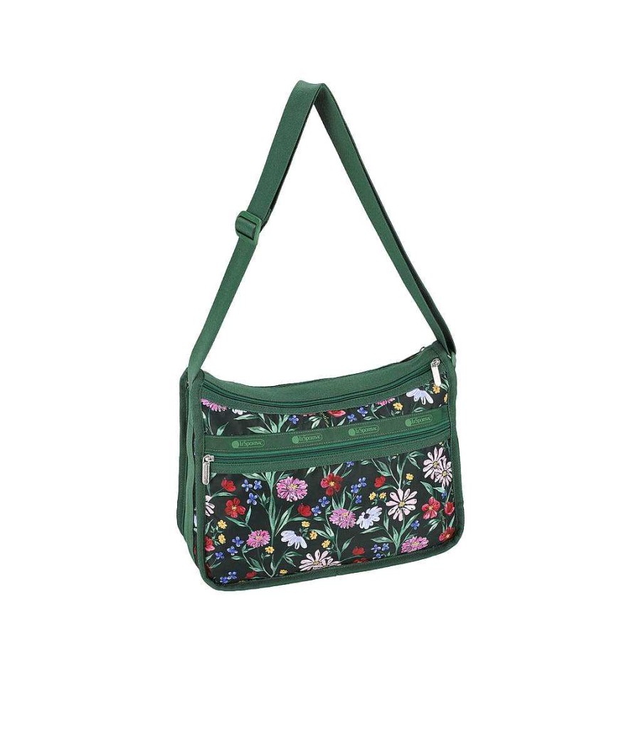 LeSportsac Mother'S Day Gift Guide | Deluxe Everyday Bag